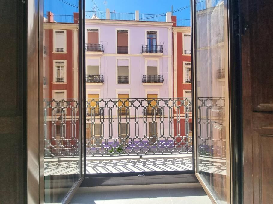 Centrica Y Encantadora Vivienda. Βαλένθια Εξωτερικό φωτογραφία