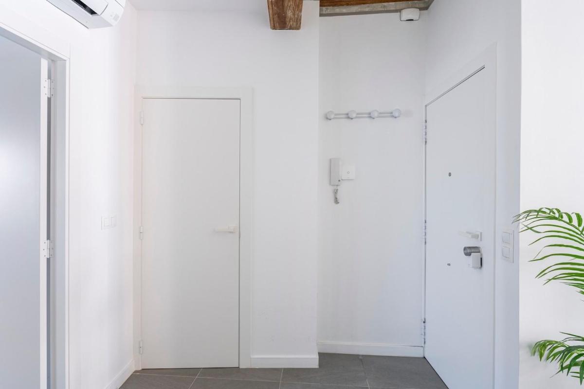 Centrica Y Encantadora Vivienda. Βαλένθια Εξωτερικό φωτογραφία