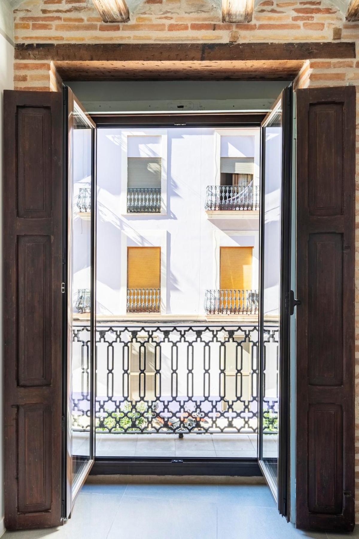Centrica Y Encantadora Vivienda. Βαλένθια Εξωτερικό φωτογραφία